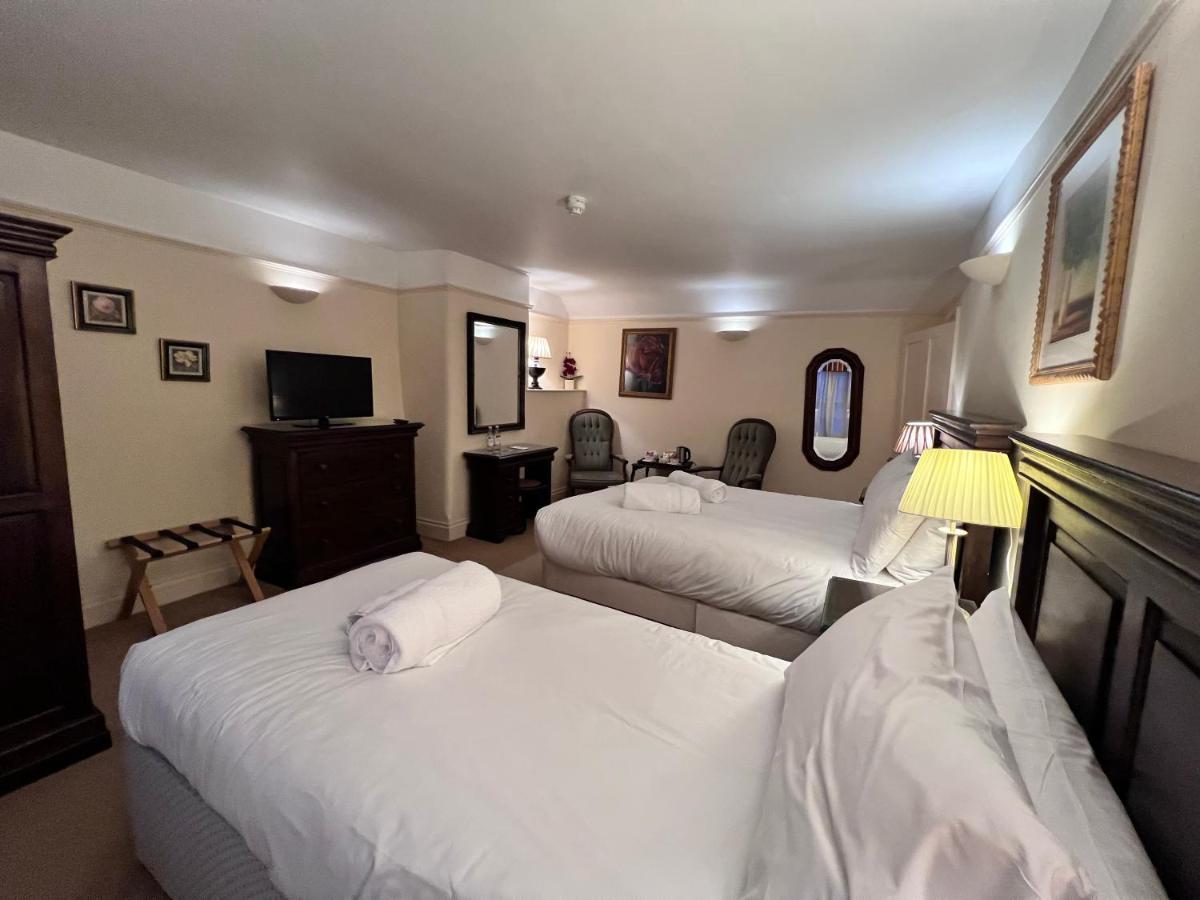 The Royal Lion Hotel ไลม์รีจิส ภายนอก รูปภาพ