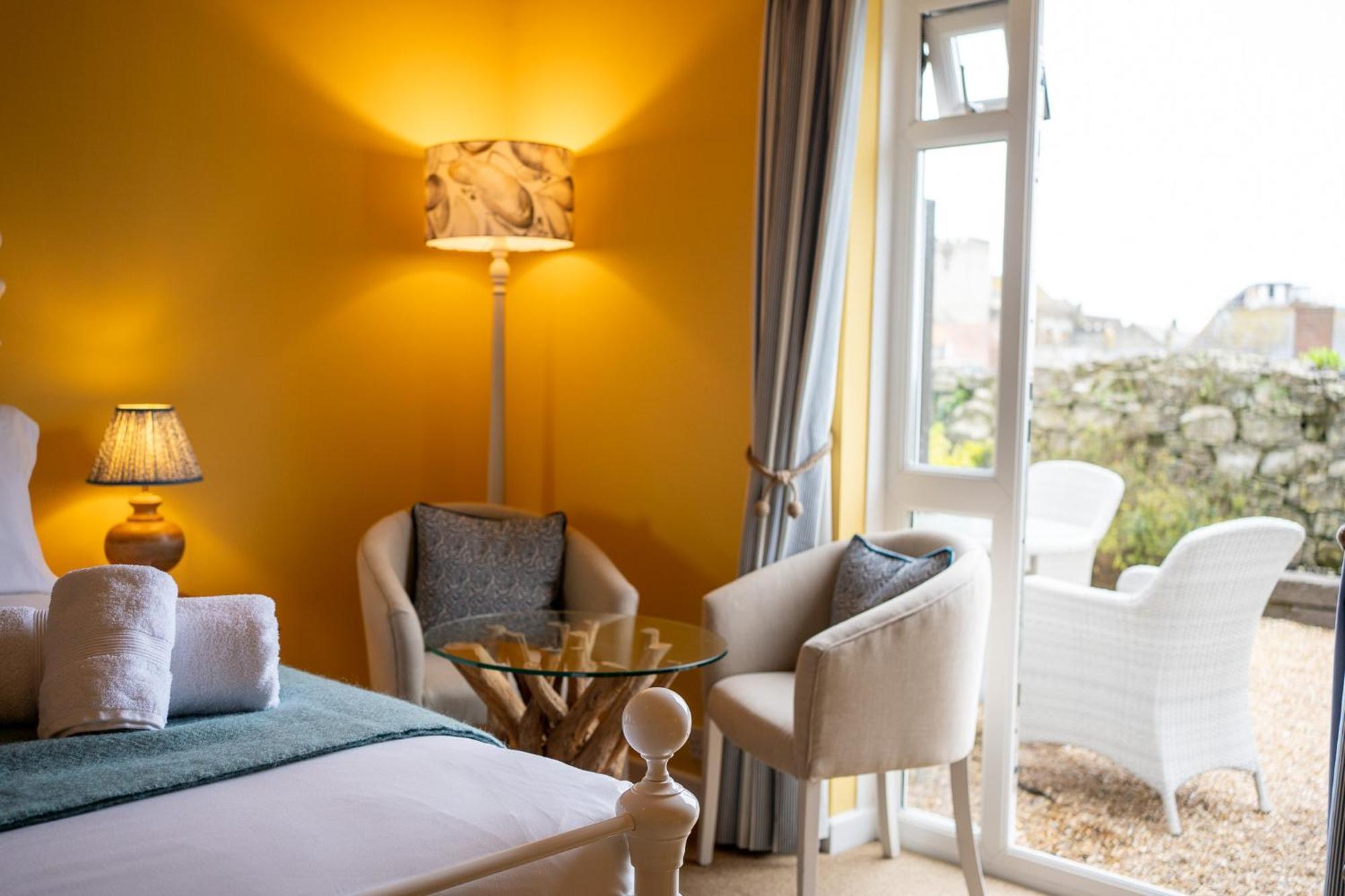 The Royal Lion Hotel ไลม์รีจิส ภายนอก รูปภาพ