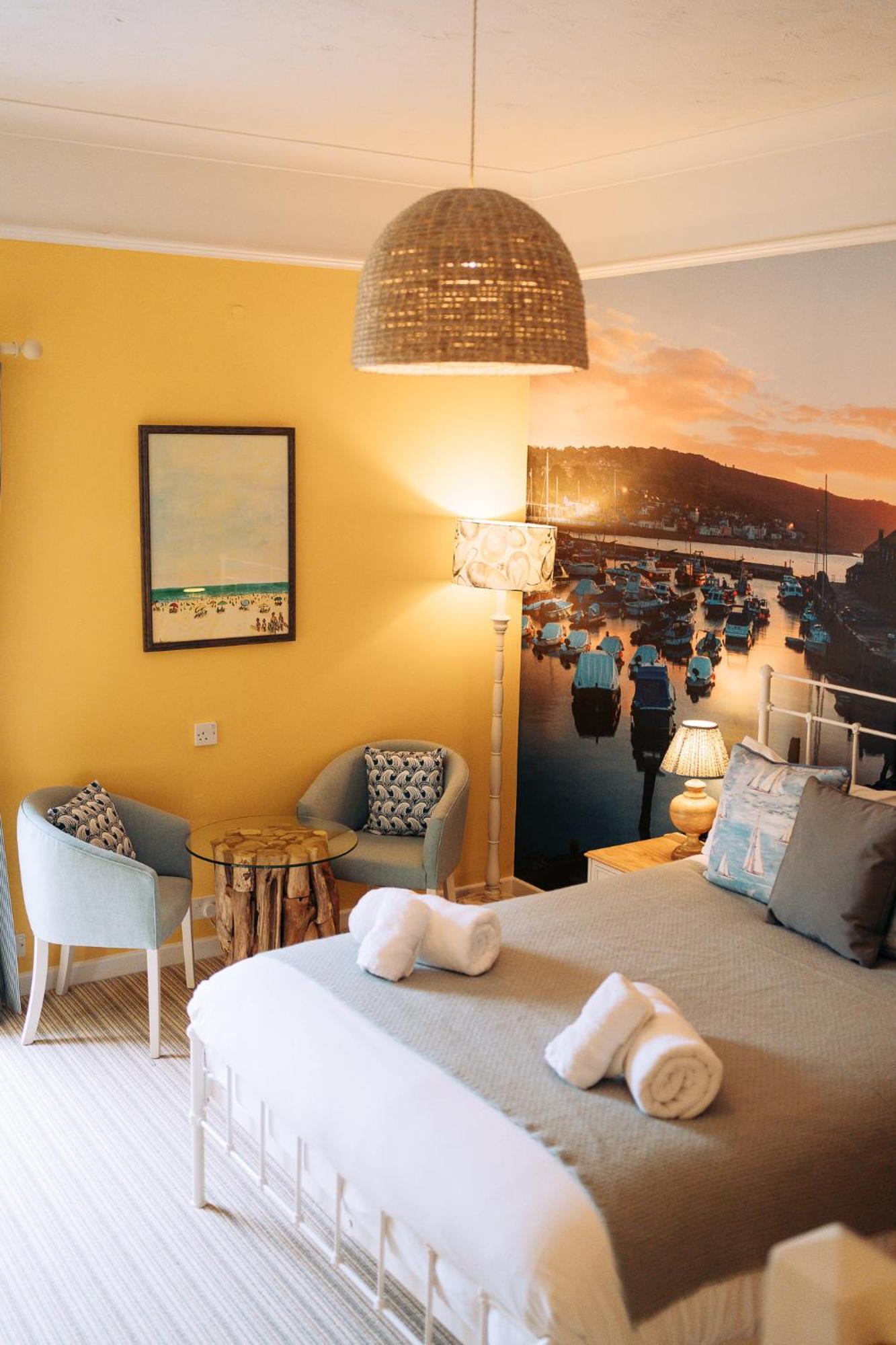 The Royal Lion Hotel ไลม์รีจิส ภายนอก รูปภาพ