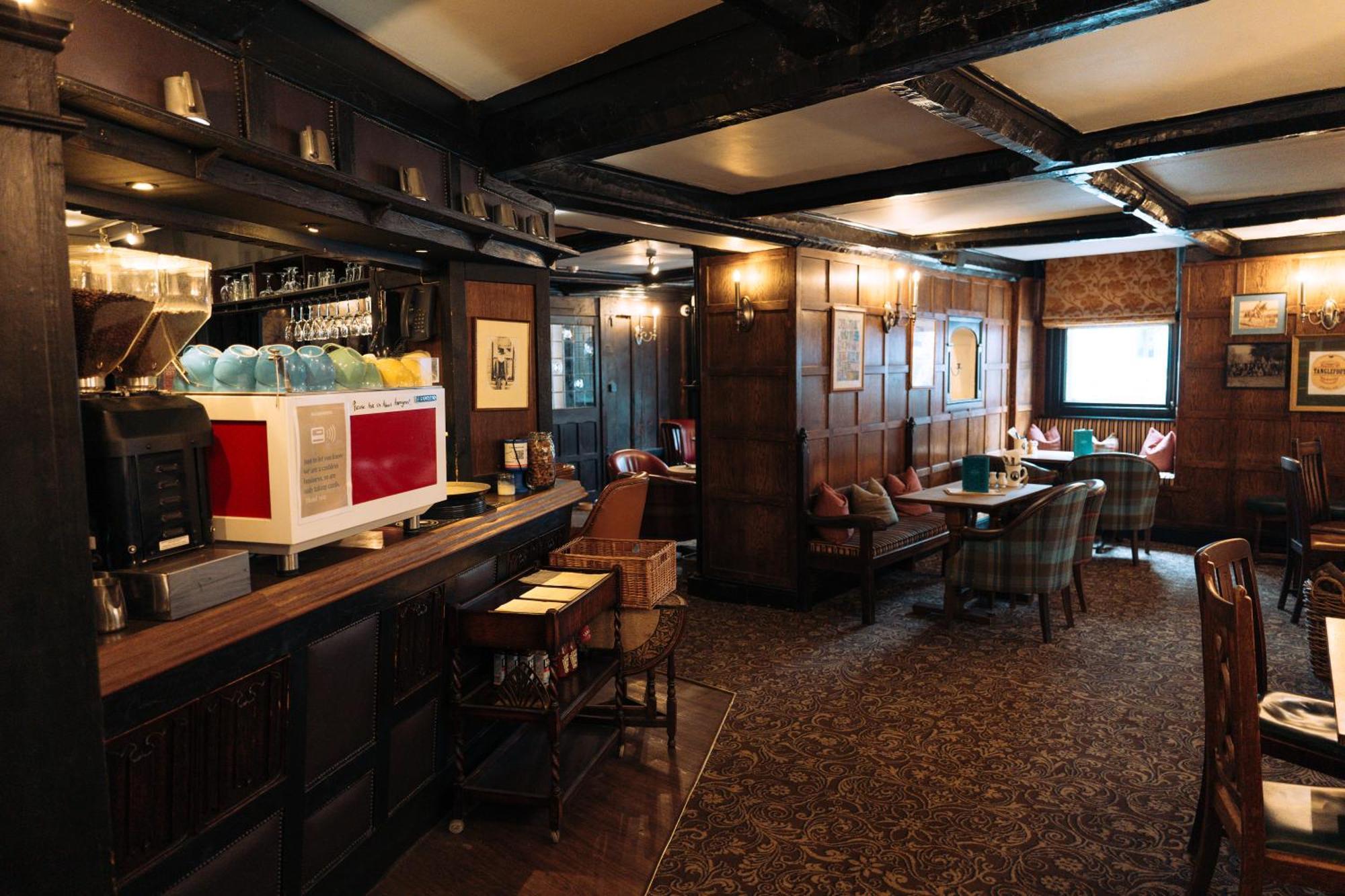 The Royal Lion Hotel ไลม์รีจิส ภายนอก รูปภาพ